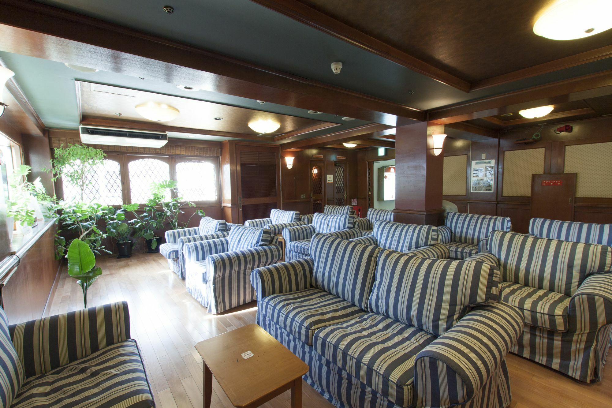 Capsule Inn Osaka - Caters To Men Exterior photo
