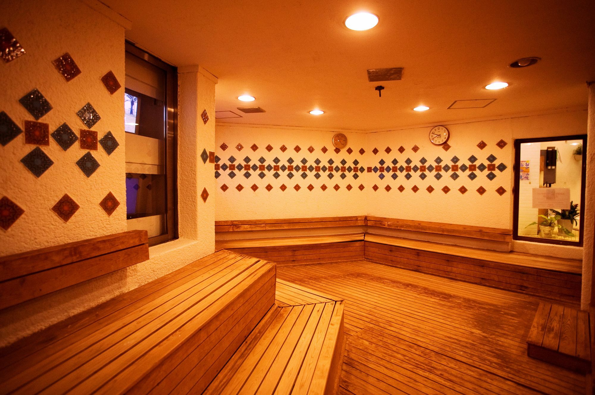 Capsule Inn Osaka - Caters To Men Exterior photo